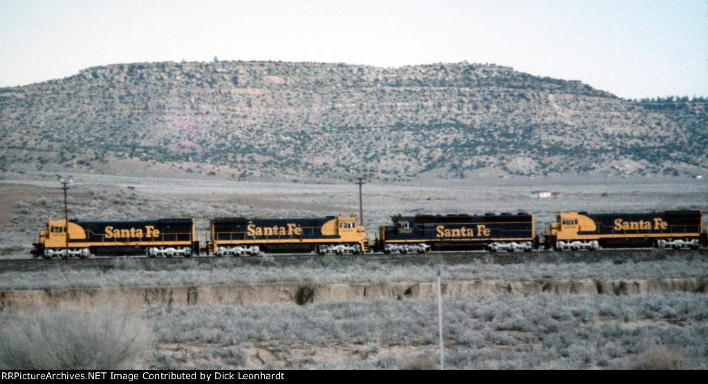 ATSF 8768